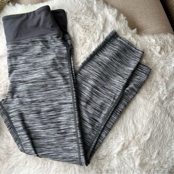 Bundle of 3 workout athleisure active leggings pants size small EUC - Picture 2 of 4